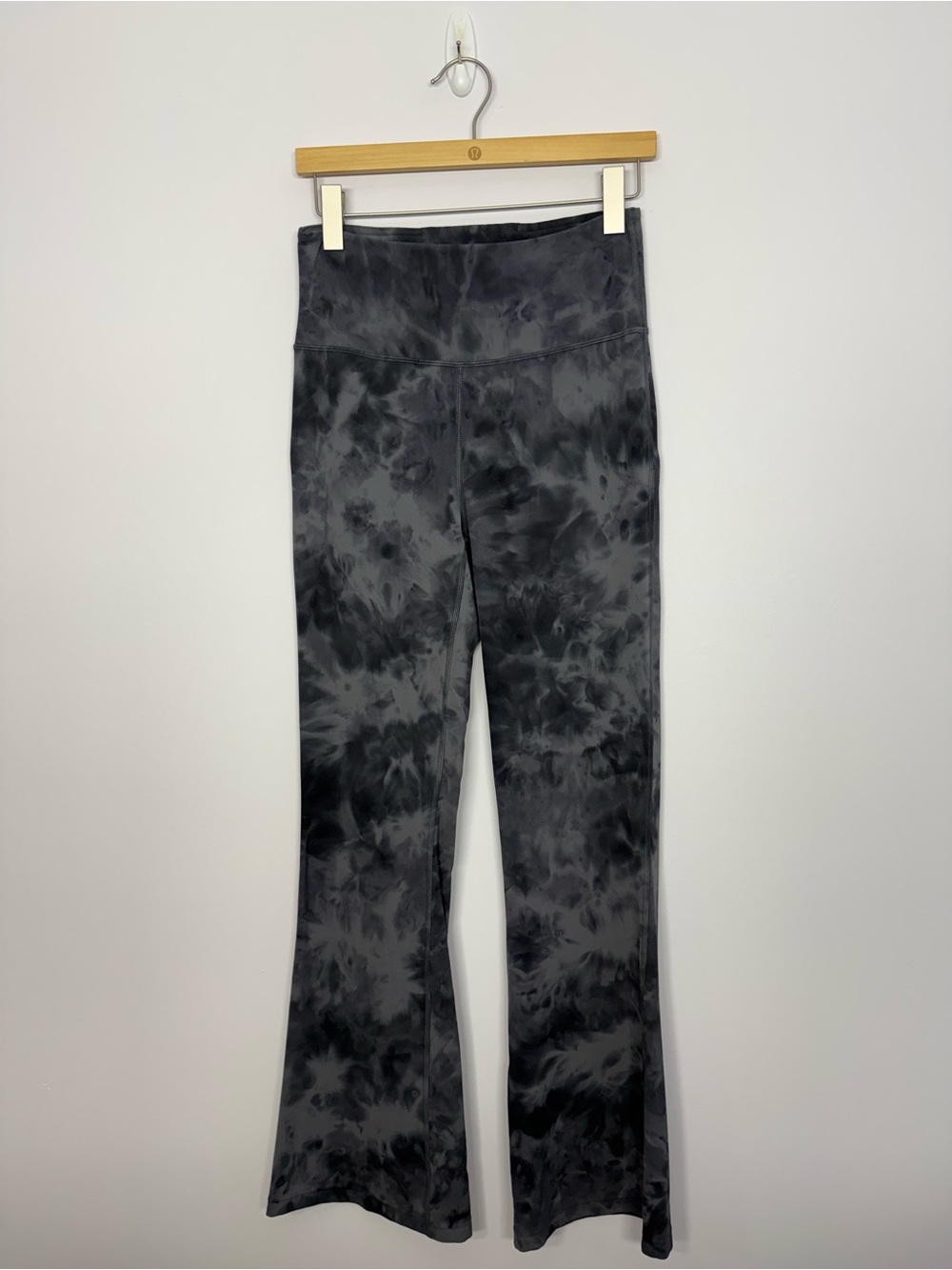 Lululemon Groove SHR Flared Pant Diamond Dye Pitch Grey Graphite Sz 8 33”